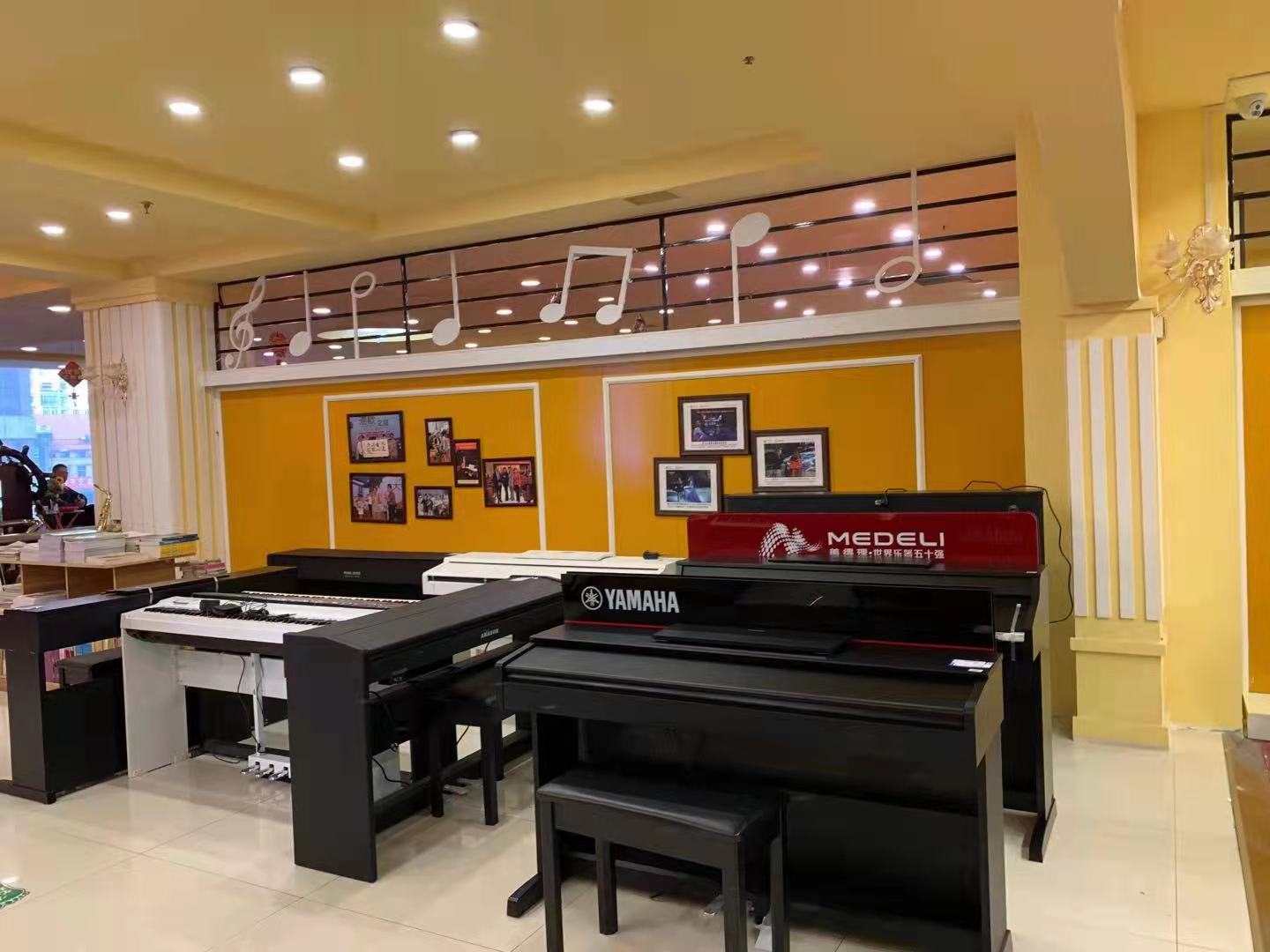 16334893556625.jpg edbd0e450bb4e20bb4578c428f60aae.jpg